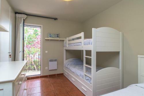 Calella de Palafrugell Apartment Sleeps 6
