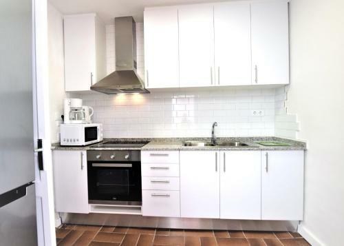 Homeholidaysrentals Arlene