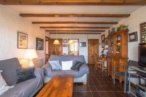 Calella de Palafrugell Apartment Sleeps 7 With Pool