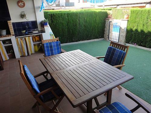 58 Carrer Llevant� De Mar