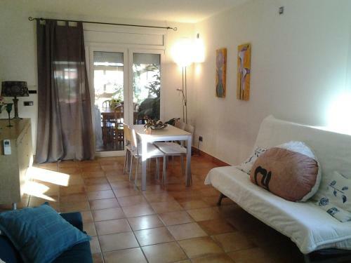 Villa La Nova Costabravaway