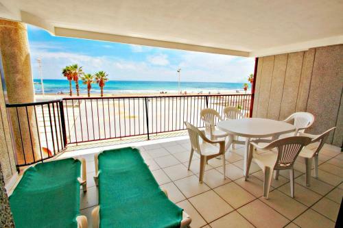 Ines-1 - Oceanfront Apartment In Calpe