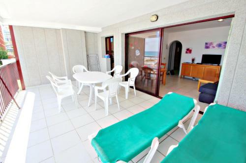 Ines-1 - Oceanfront Apartment In Calpe