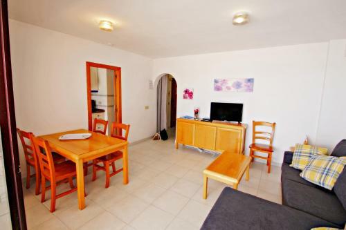 Ines-1 - Oceanfront Apartment In Calpe