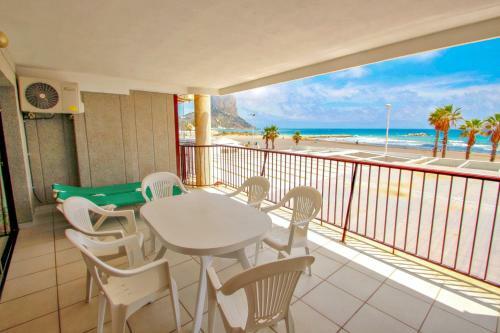 Ines-1 - Oceanfront Apartment In Calpe