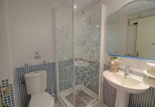 Calpe Apartment Sleeps 7 With Pool Air Con And Wifi
