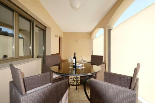 Club Villamar - Graff