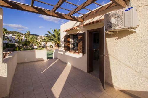 Comfortable Bungalow Eduardo In Calpe