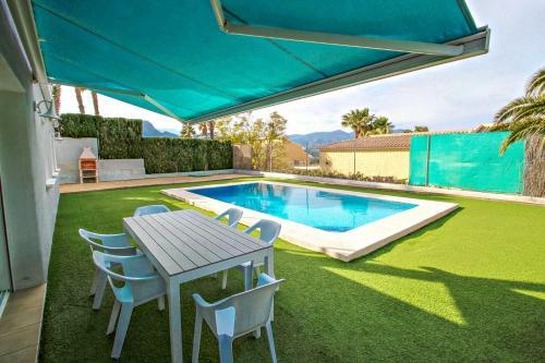 Villa Gema - Pretty Holiday Home With Private Pool In Calpe
