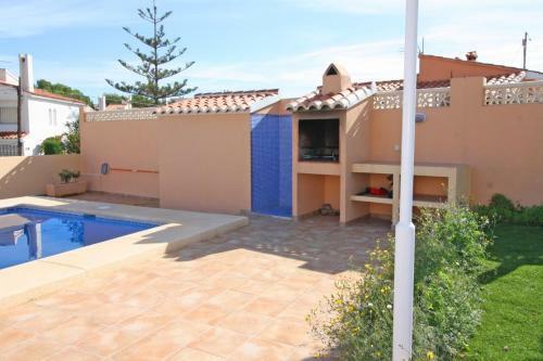 Villa- Enrique