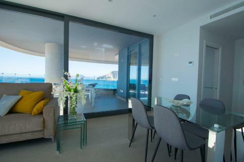 Apartamento Infinium 16b Primera Linea de Playa Arenal