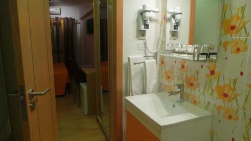 Hostal Dom Jo�o Residencial