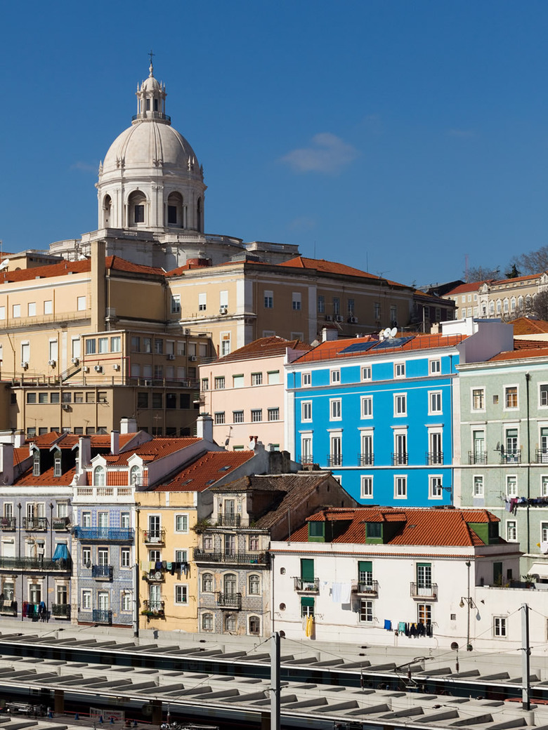 Hello Lisbon Santa Apol�nia Apartments