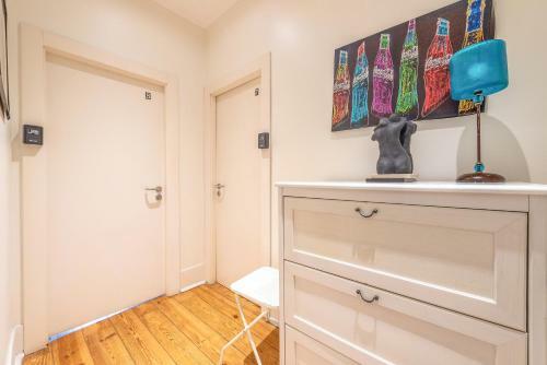 Hostal Happy At Chiado