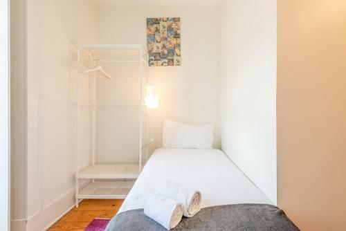 Hostal Happy At Chiado