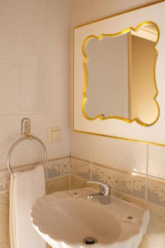 Hostal Safira