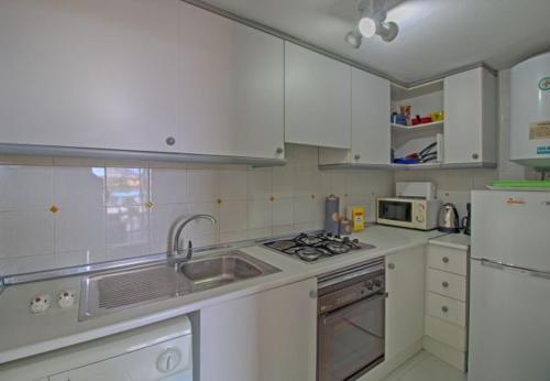 Calpe Apartment Sleeps 3 Pool Air Con Wifi T792070