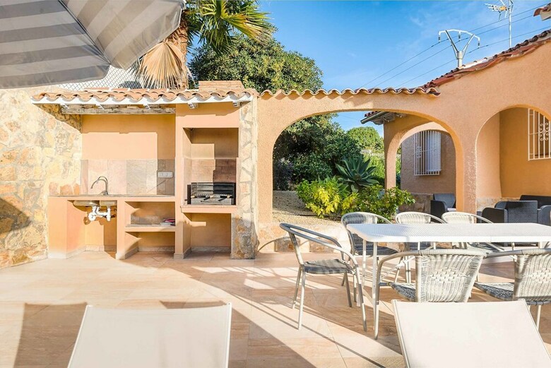 Villa Loly