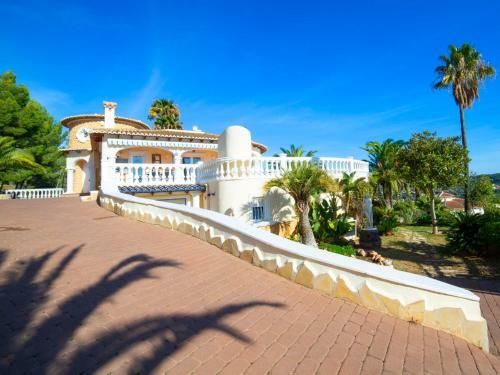 Villa Lara