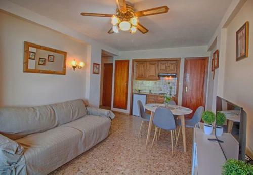 Calpe Apartment Sleeps 3 With Wifi