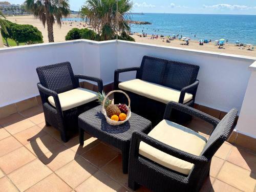 Casa C�moda Delante de La Playa Con Vista Al Mar