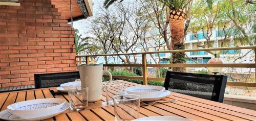 Apartamento Miramar Serveis - Sol Espa�a