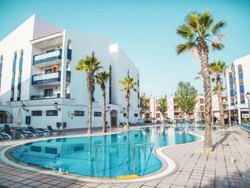 Apartment With Terrace And Air Conditioning Near The Beach