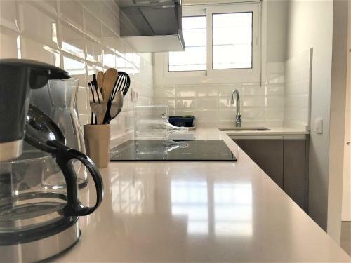 Apartamento Estudio Reformado En Zona Regueral - 123a