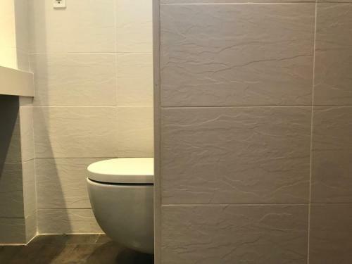 Apartamento Reformado Con Terraza Y Vistas Al Mar - 130a