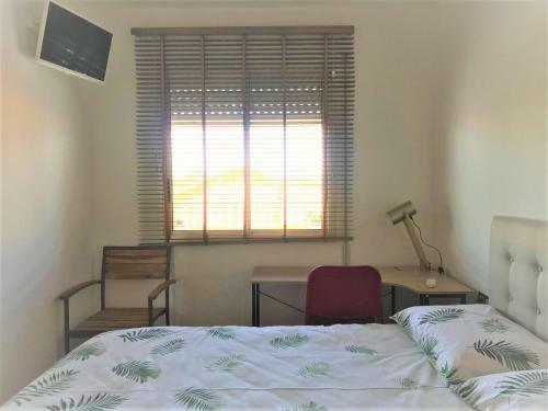 Apartamento Reformado Con Terraza Y Vistas Al Mar - 130a