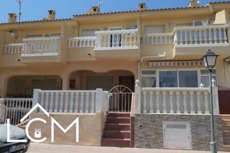 Apartamento 2 Bed Bungalow El Poblet