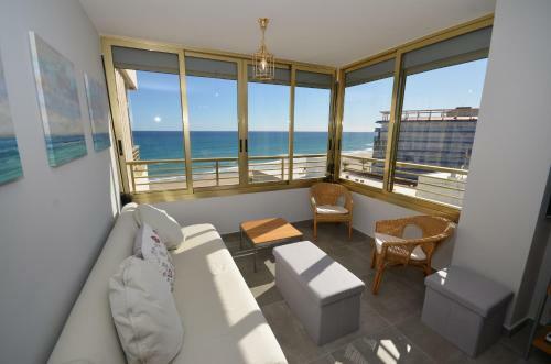 Apartamento Torre Edinso -ref254