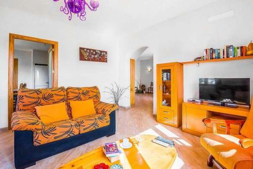 Campos Villa Sleeps 8 Pool Air Con Wifi