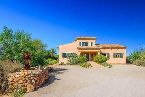 Campos Villa Sleeps 8 Pool Air Con Wifi