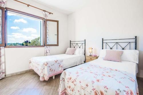 Campos Villa Sleeps 8 Pool Air Con Wifi