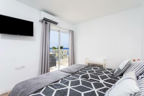 Apartamento Frontline Las Arenitas With Pool
