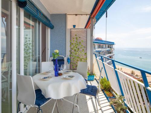 Scenic Apartment In Canet Del Mar With Swimming Pool