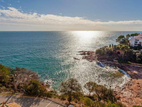 Holiday Home Punta Aromir