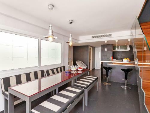 Holiday Home Punta Aromir
