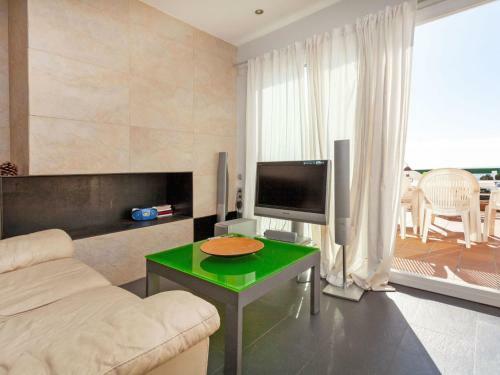 Holiday Home Punta Aromir