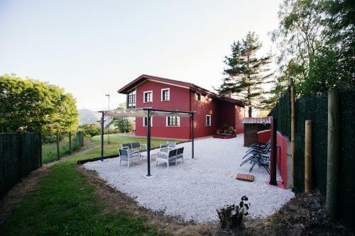 Villa La Llosa