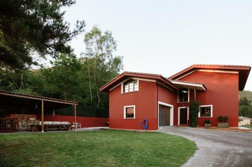 Villa La Llosa