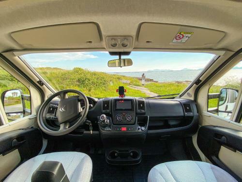 Vive A Pie de Playa Autocaravana de Lujo