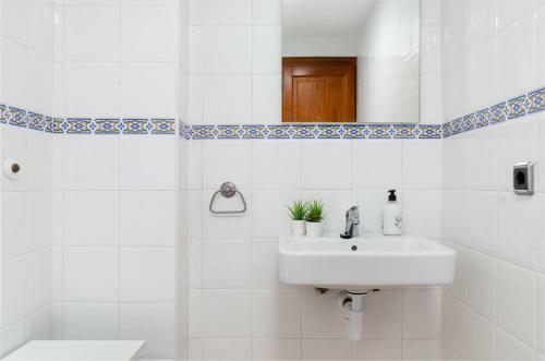 Yourhouse Blau Blue Apartments