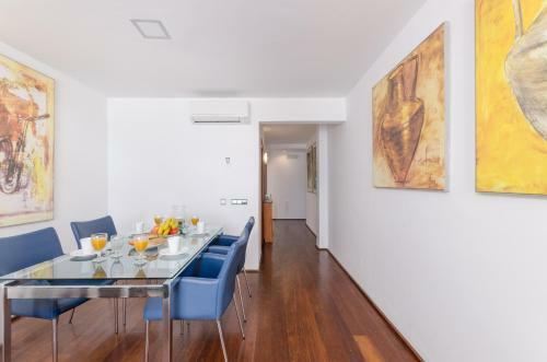 Yourhouse Blau Blue Apartments