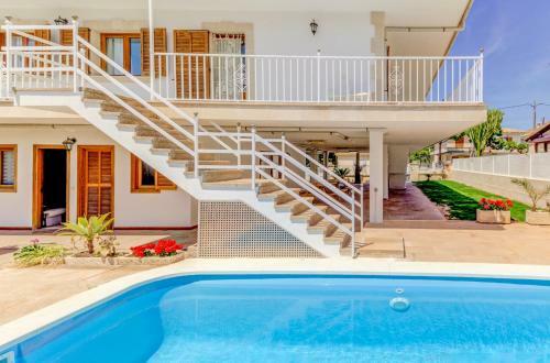 Beach Villa Catalina