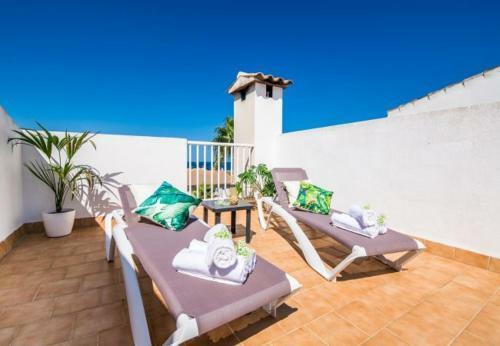 Can Picafort Holiday Home Sleeps 5 With Wifi