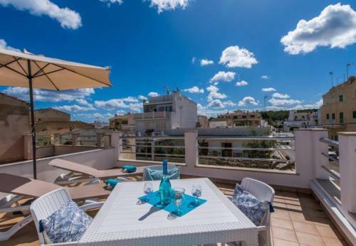 Can Picafort Holiday Home Sleeps 4 With Air Con And Wifi