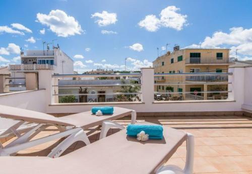 Can Picafort Holiday Home Sleeps 4 With Air Con And Wifi