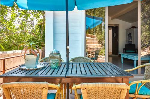 Casa Granada At Masia Nur Sitges With Privat Pool